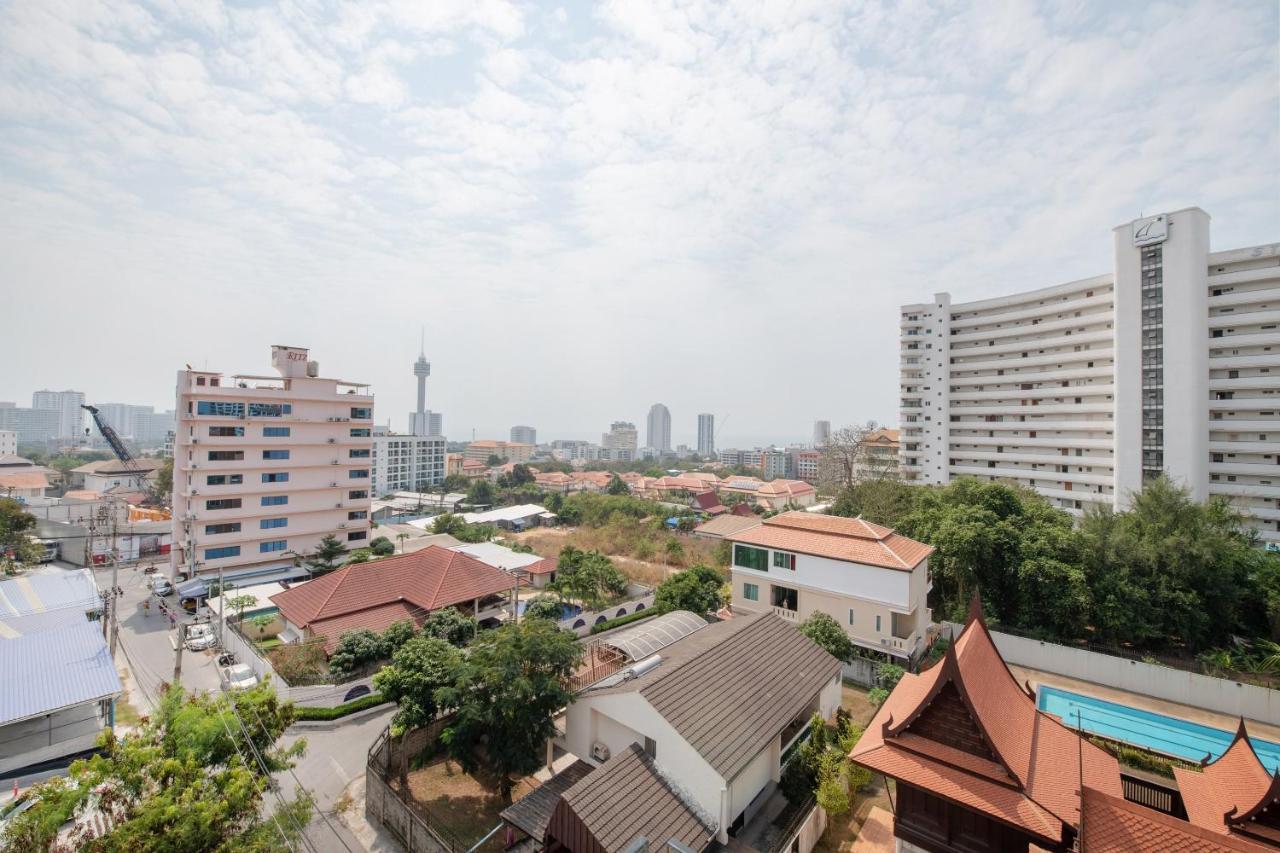 Blooming Hill Boutique Suites Pattaya Exterior photo